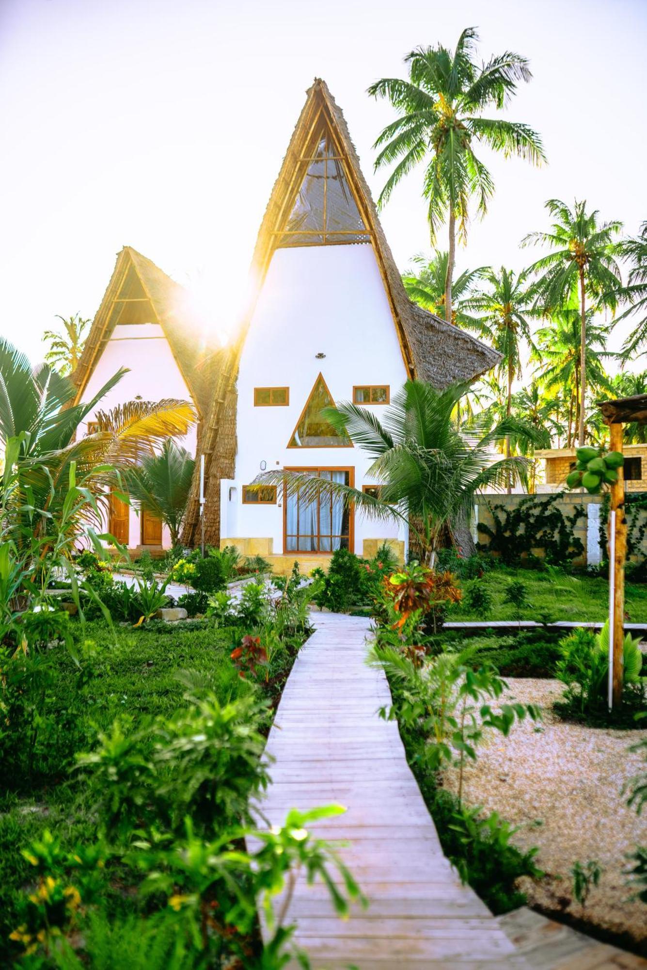 La Perla Beach Resort, Zanzibar - Your Beachfront Private Haven Pwani Mchangani Bagian luar foto